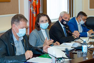 Депутаты готовят законы по снижению налогов для бизнеса